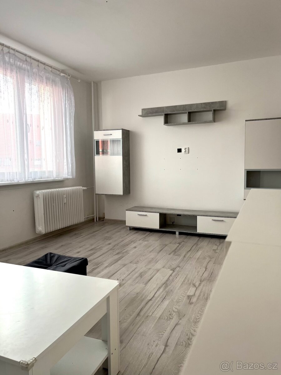 Byt 2+1+lodžie+komora PO REKONSTRUKCI - Vrchlického, Rumburk - 15