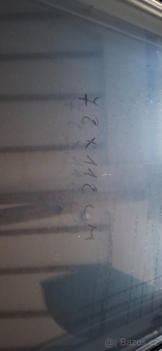 Velux Střešní okno Plastové okno - 15