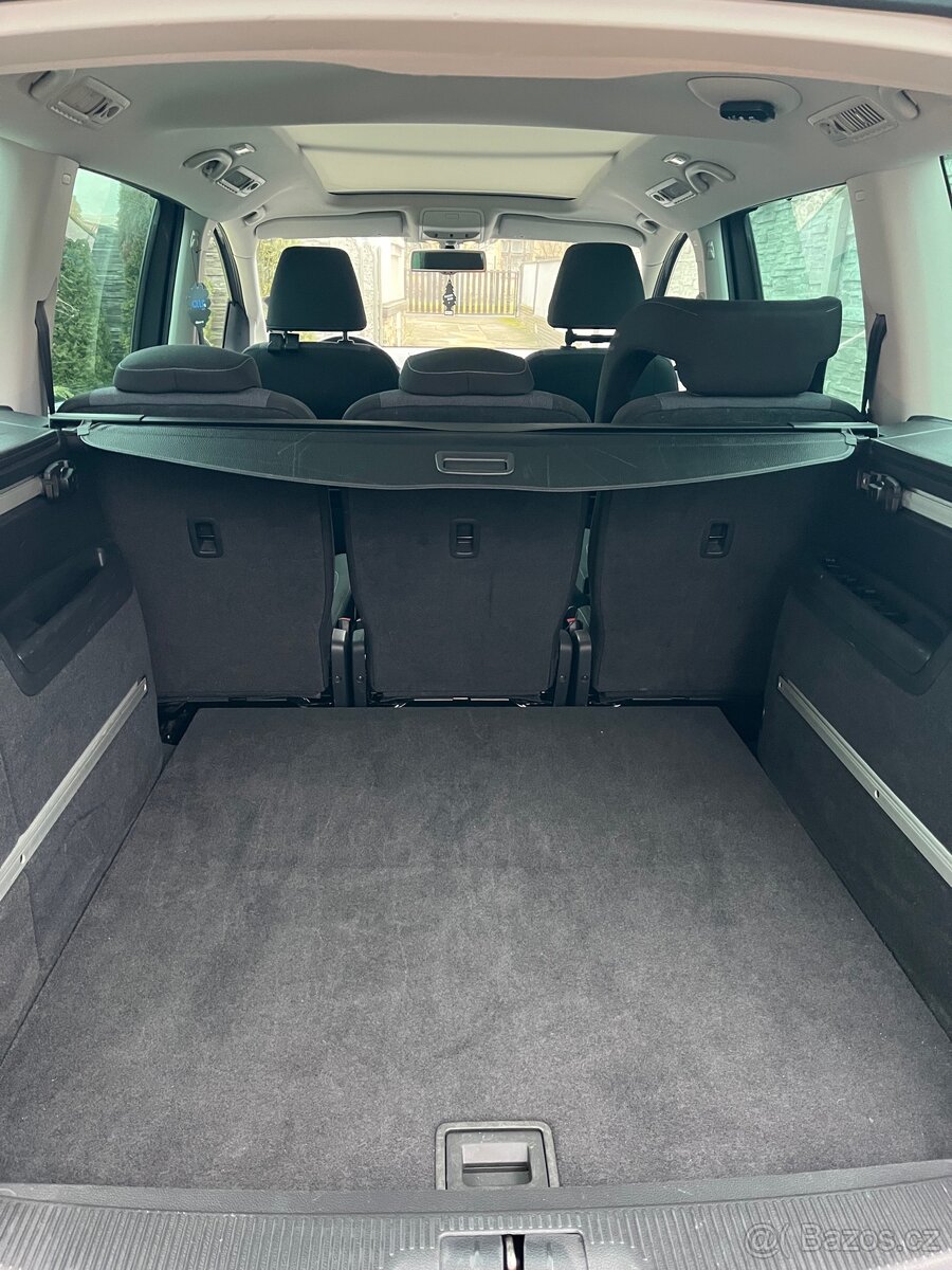 Volkswagen Sharan 2,0TDI top stav - 15