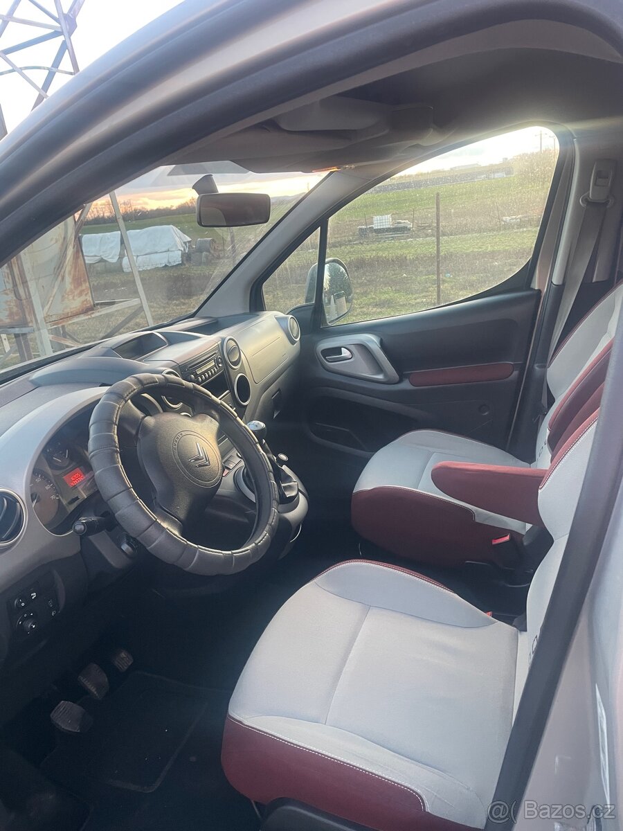 Citroen Berlingo Multispace 2011 1.6 HDI - 15