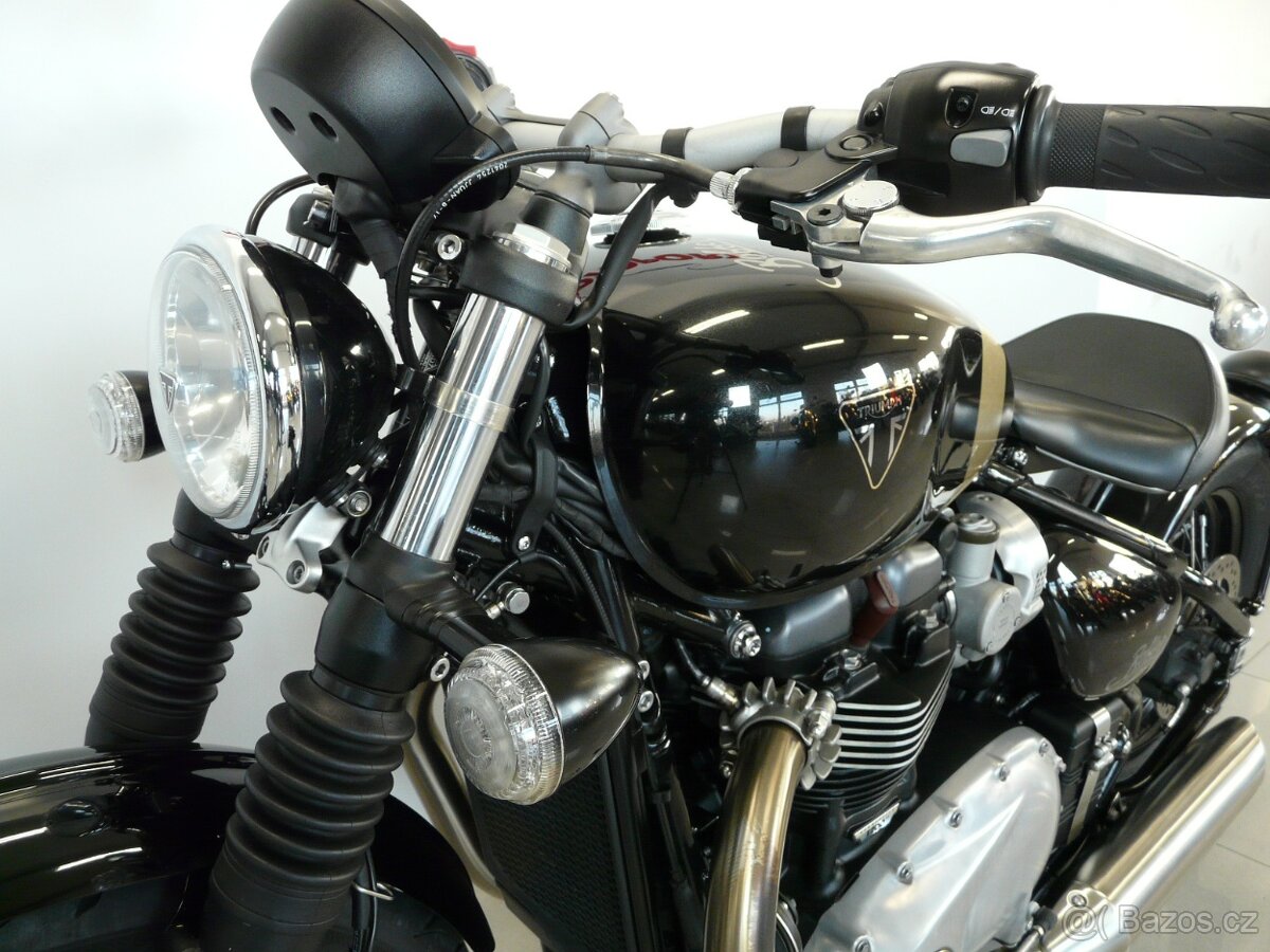 Triumph Bonneville Bobber 2020 - 15