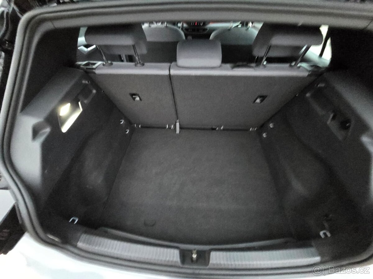 VW ID.3, 58 kWh, tepelné čerpadlo, servis VW - 15