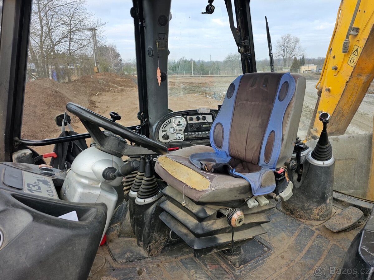 Traktorbagr JCB 3CX - 15