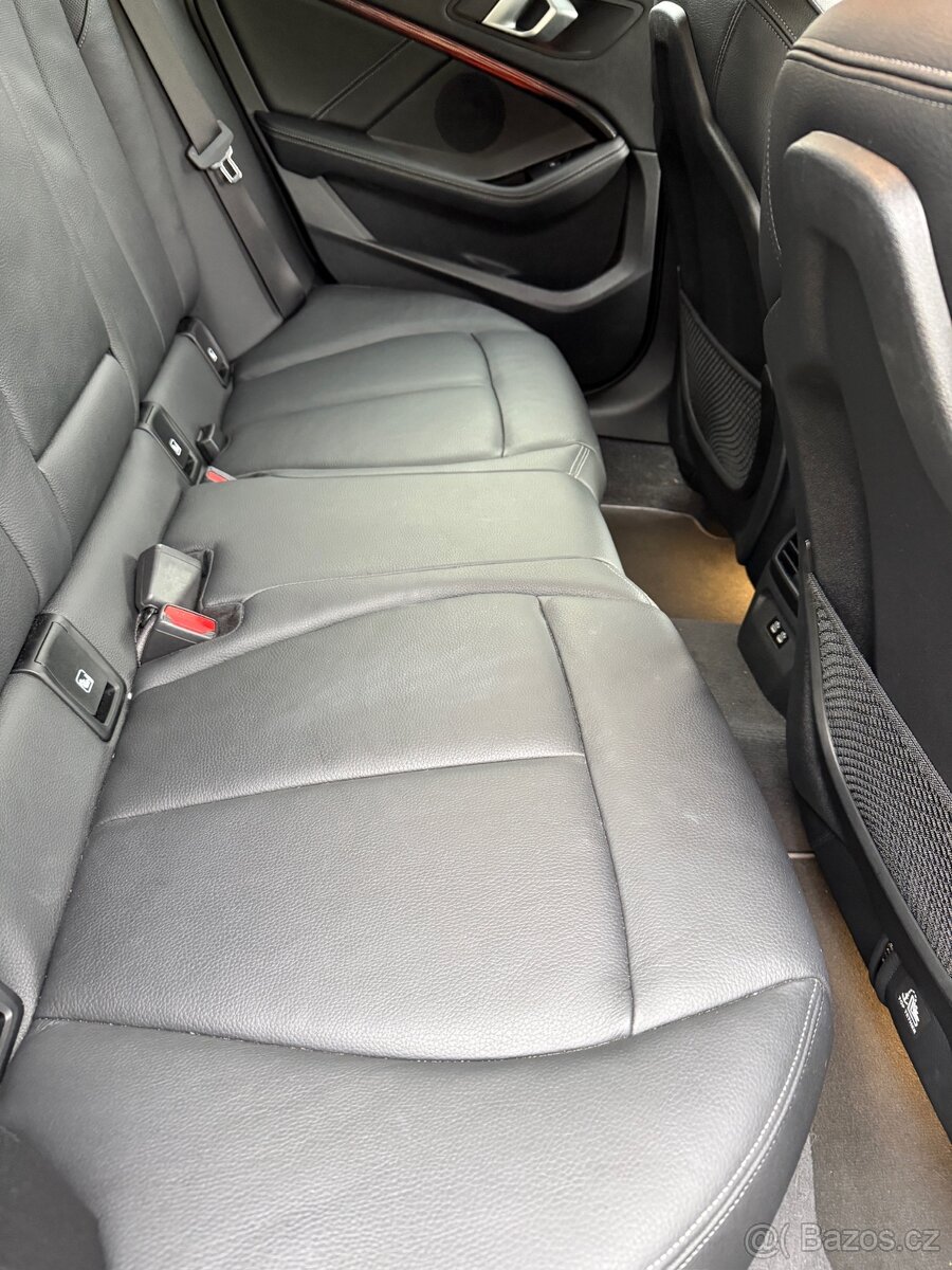 BMW 220d xDrive - 15