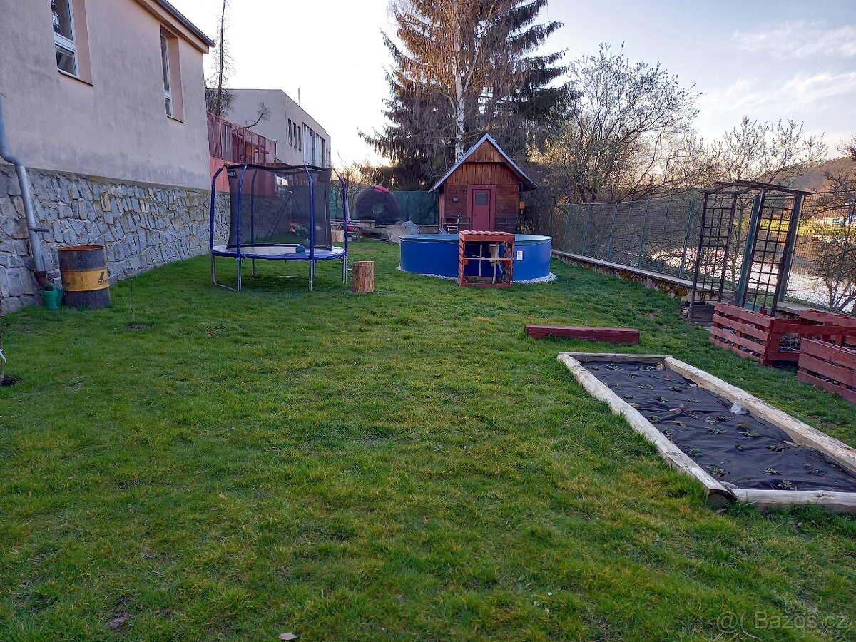 Prodej vícegeneračního domu 1476 m², pozemek 3410 m² Týn nad - 15