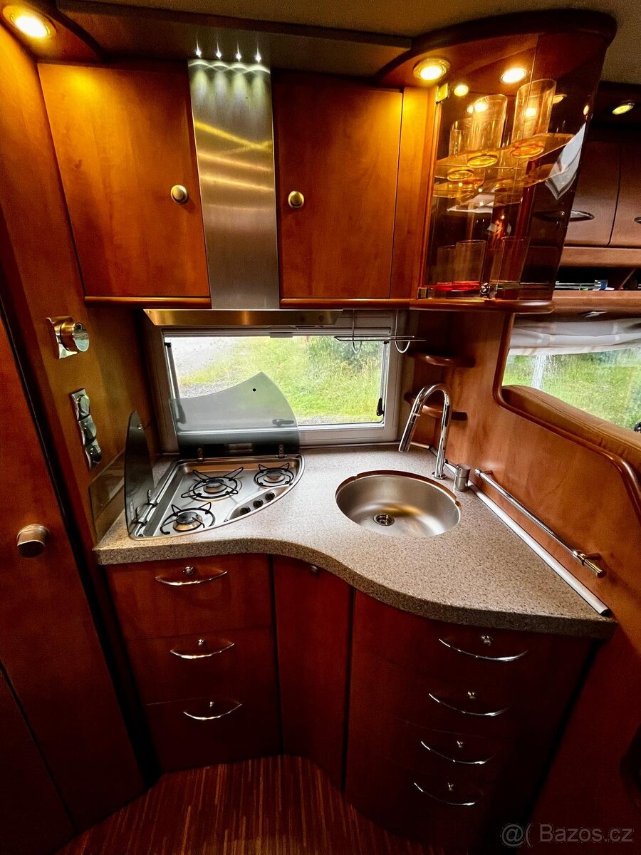 Obytné auto Carthago Chic c-line - 15