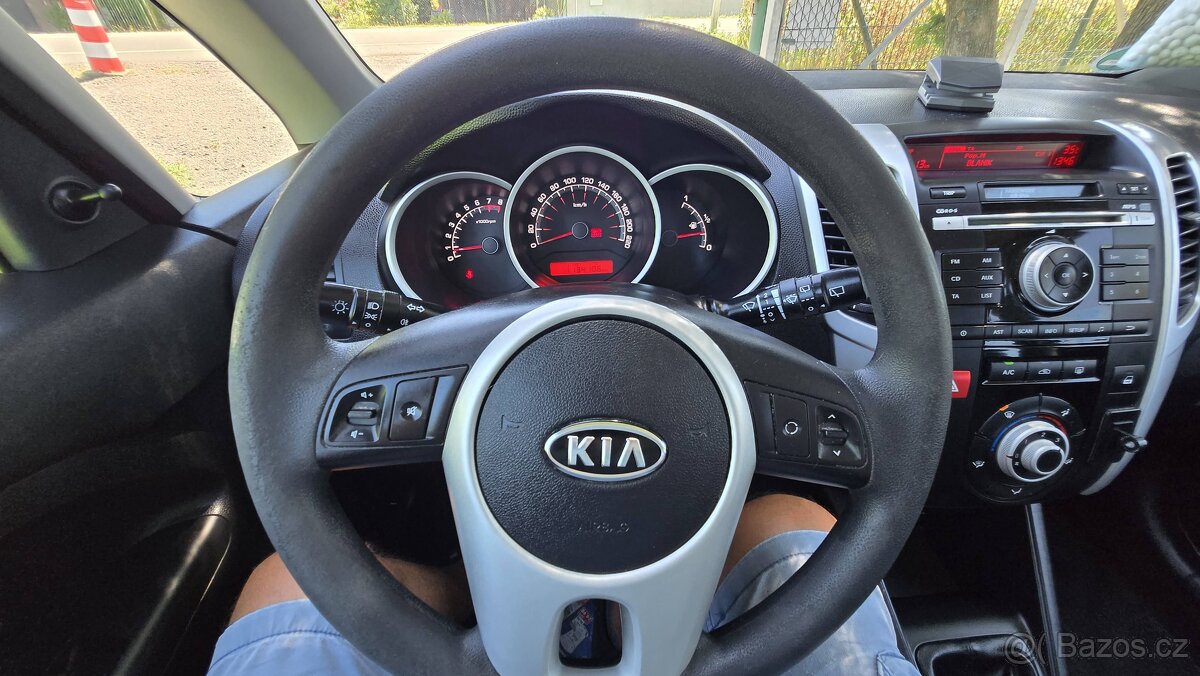 KIA VENGA 1.4 COOL 66KW - 15