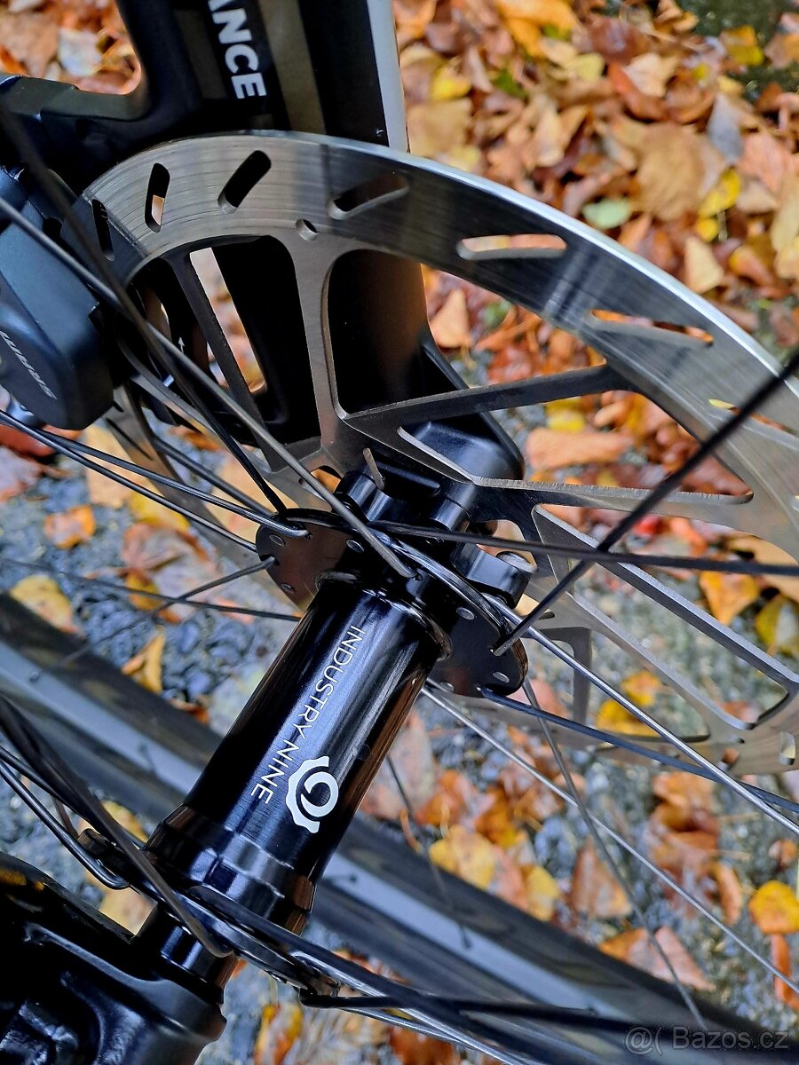 Specialized Epic 8 EVO Expert - 15