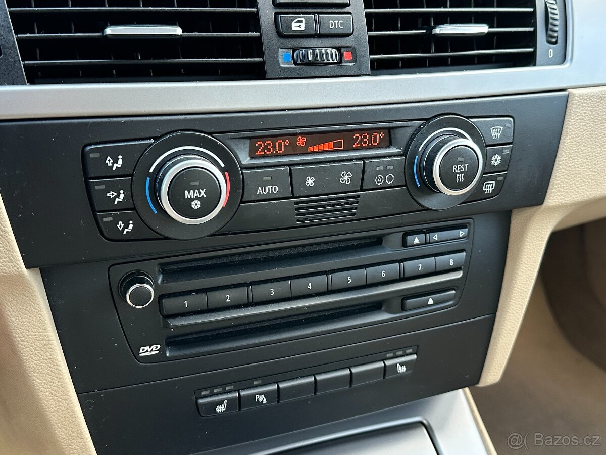 •BMW 320i A/T, Bi-XENON, NAVIGACE, PDC, TEMPOMAT• - 15