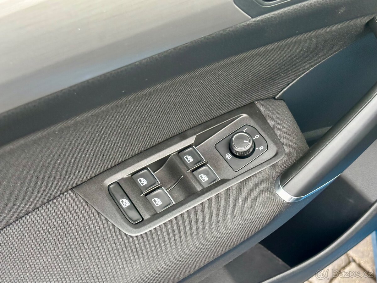 Volkswagen Touran 1.4 TSI 110kW ACC r.2016 - 15