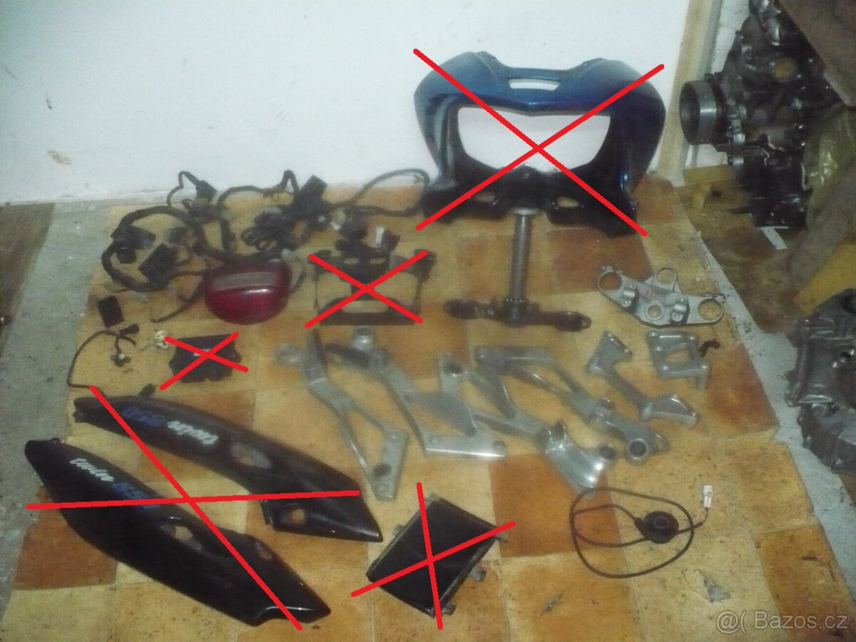 Yamaha TDM 850 4XT r. 97-01 -díly - 15