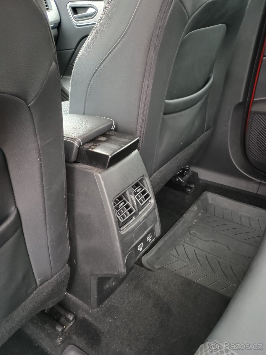 Renault Arkana Intens E-Tech 145 - pěkný stav - 15