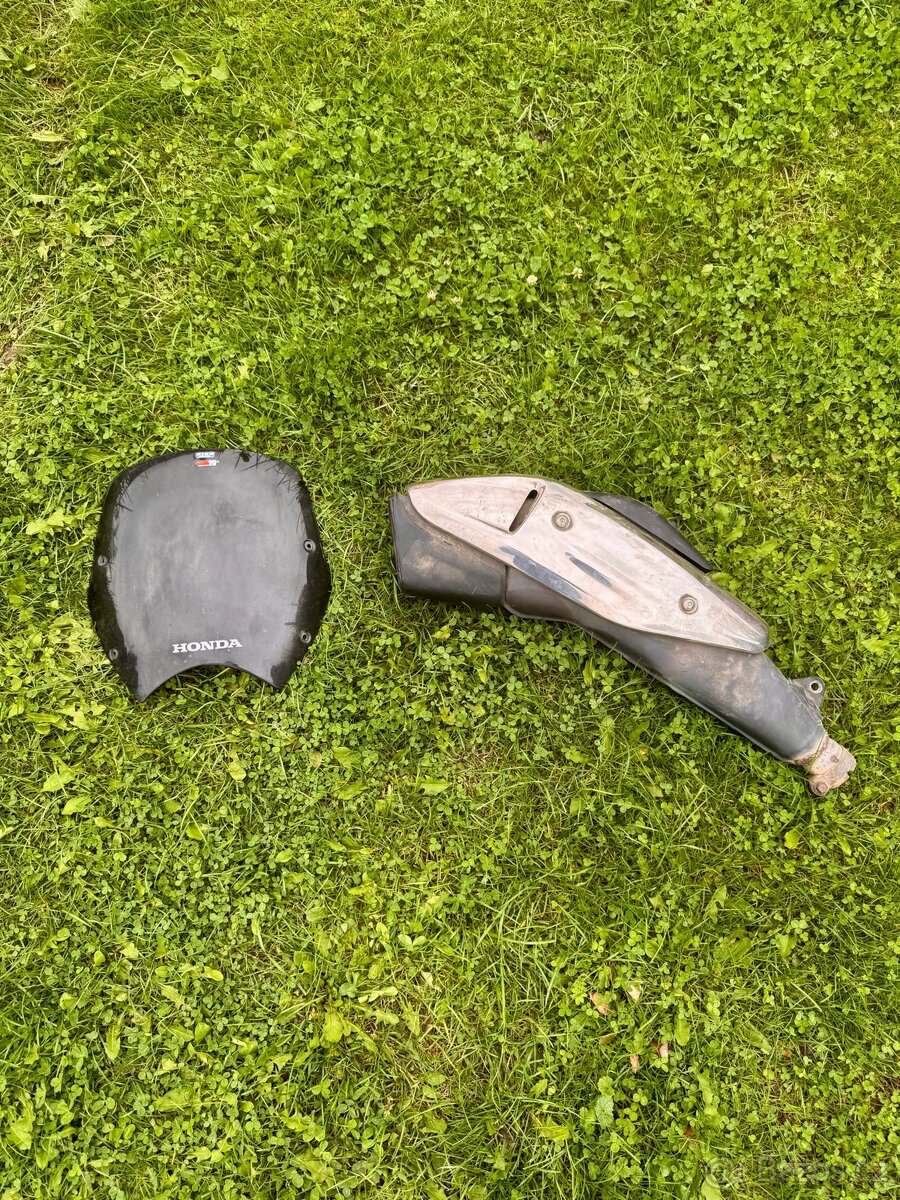 Honda Transalp 700 - ABS, PNEU, BATERIE, OLEJ a STK - 15