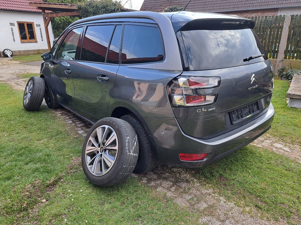 Citroën Grand C4 picasso 2.0HDi 7míst - 15