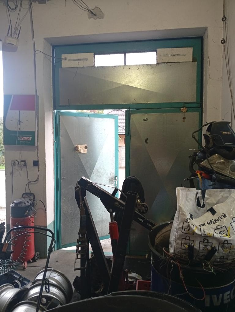 PRODEJ DÍLNY v Kojetíně u Přerova 752 01 - 15