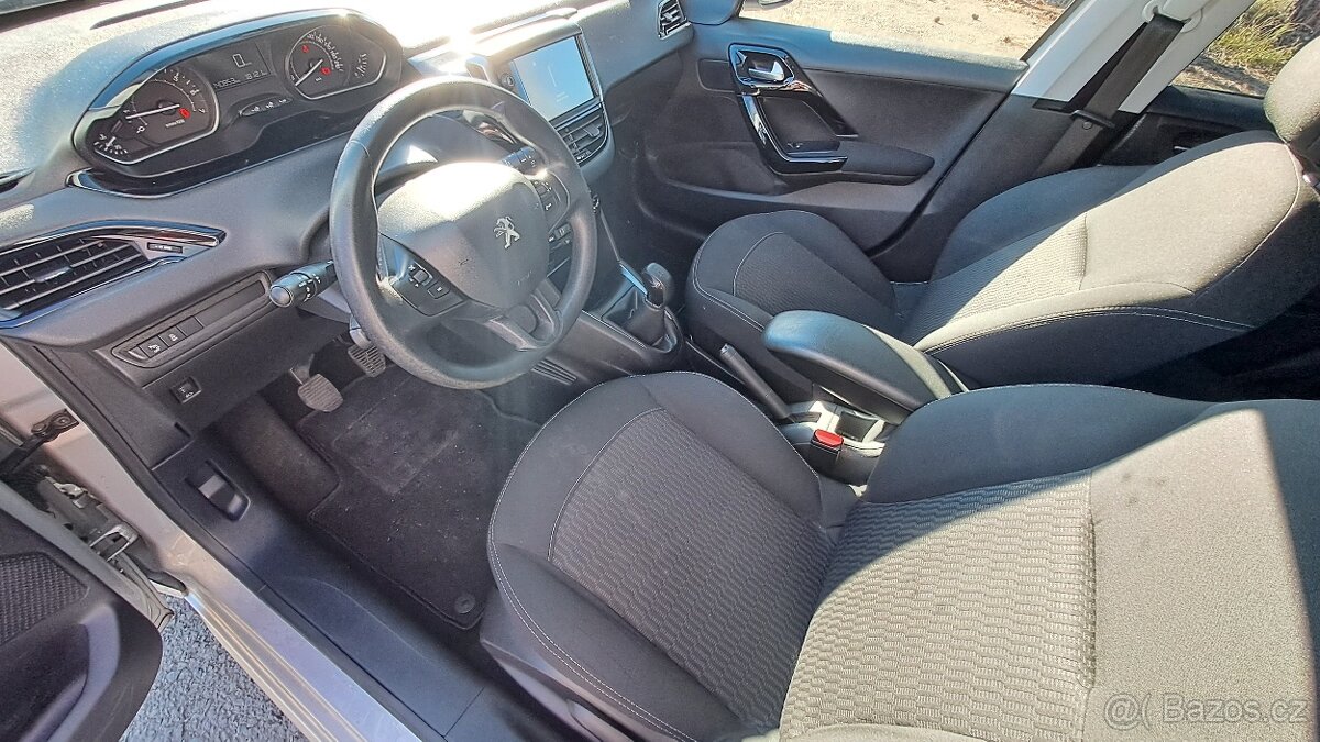 Peugeot 208 1.2 PureTech Active - 15