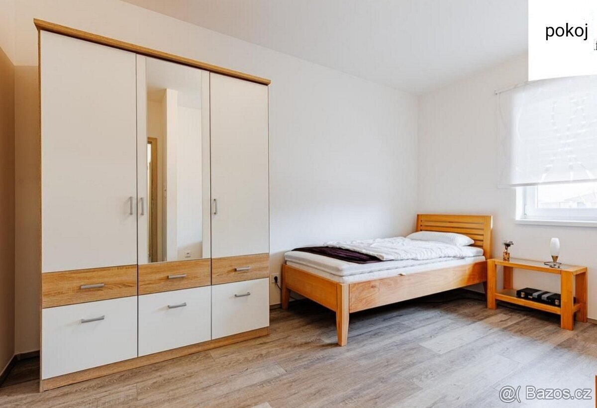 Zařízený dům 3kk, Vrbovec. okr. Znojmo - 15