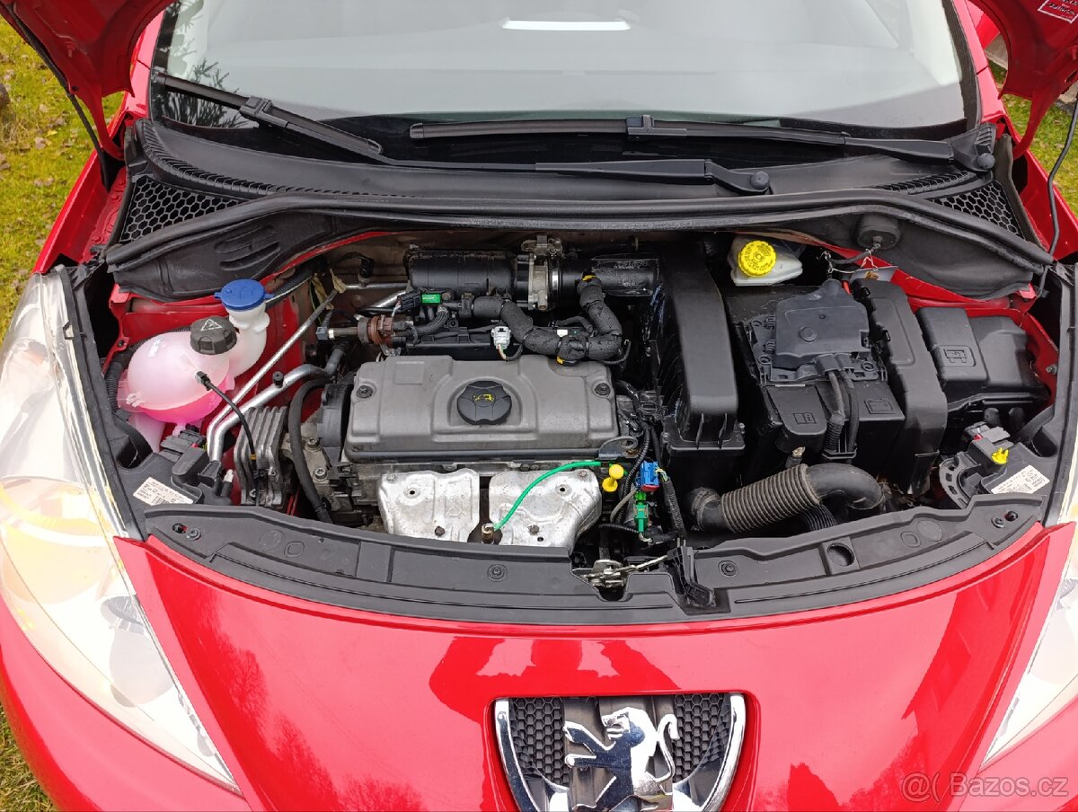 Peugeot 207, 1.4i, 54 kW, 2011 - 15