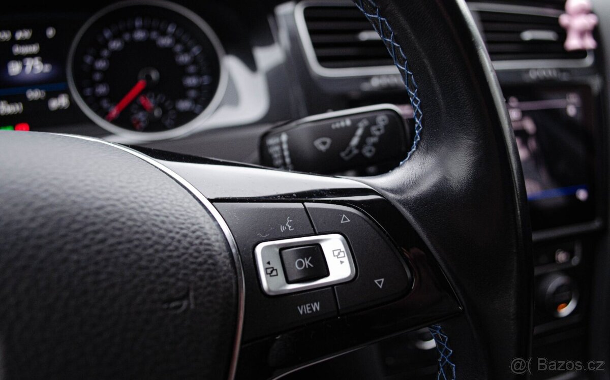 Volkswagen Golf e - 15