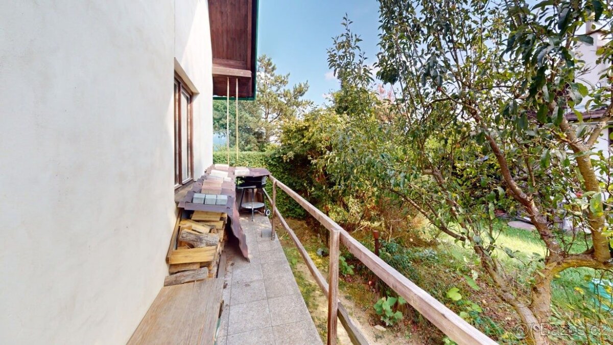 CHATA RABYNE, SLAPY - 15