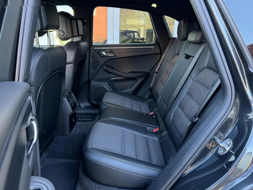 Porsche Macan, T 265PS, ČR, DPH, 1.majitel - 15