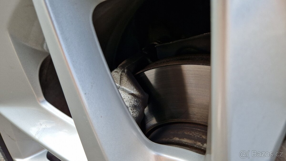 Seat Leon 1.4TSi FR 103Kw LED, Alu18 Pěkný stav - 15