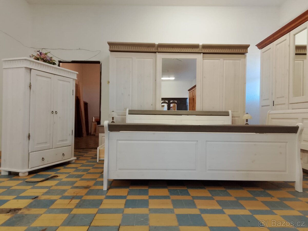 KOMPLETNÍ LOŽNICE HELSINKI ZAŠUPOVACÍ SKŘÍŇ - 15