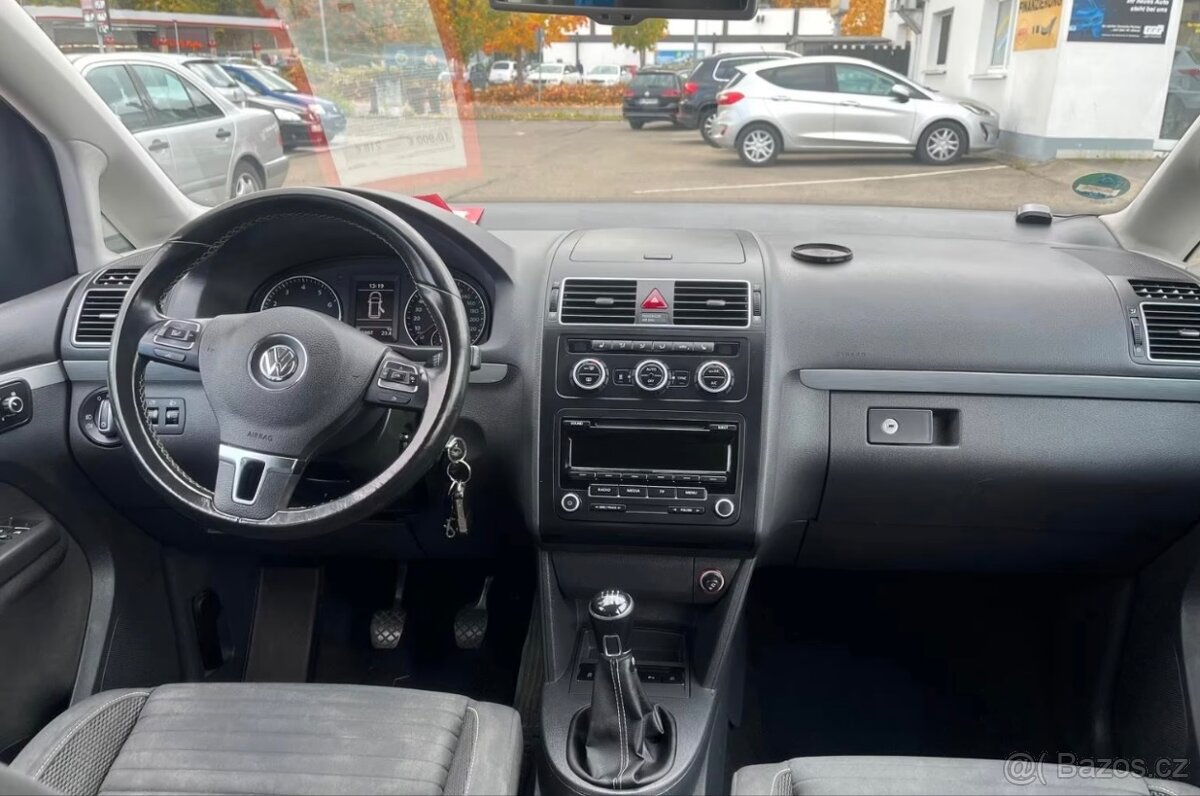 VW Touran 1.4 TSI - 15