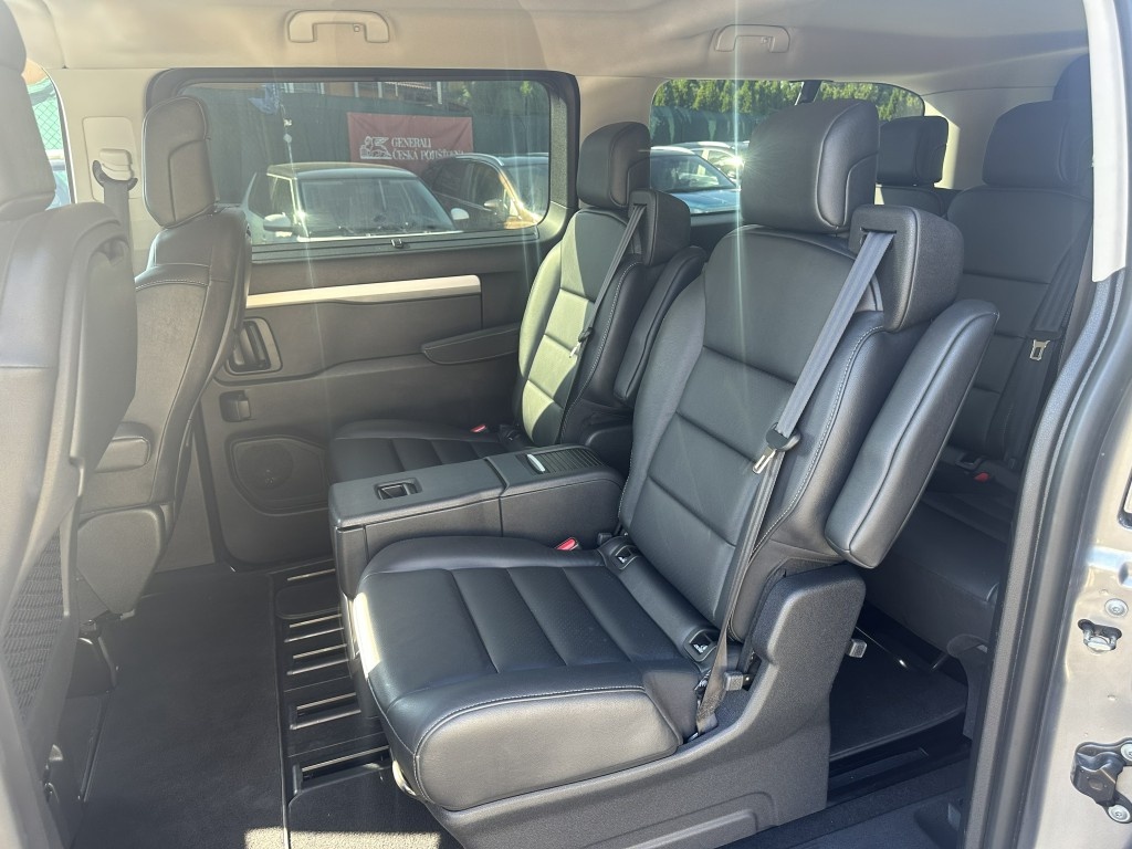 Toyota Proace 2.0 TDi 130kW serviska 7míst - 15
