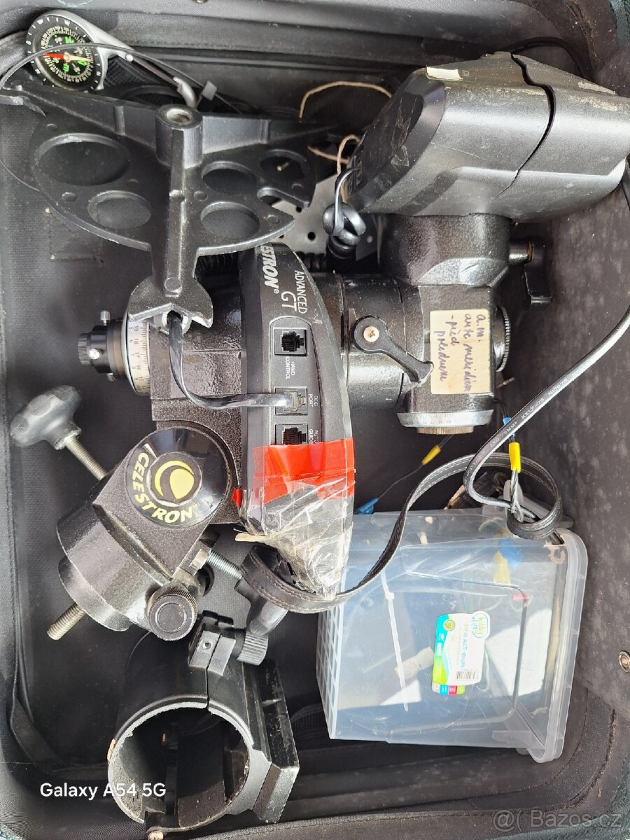 Hvězdářský dalekohled Celestron - 15