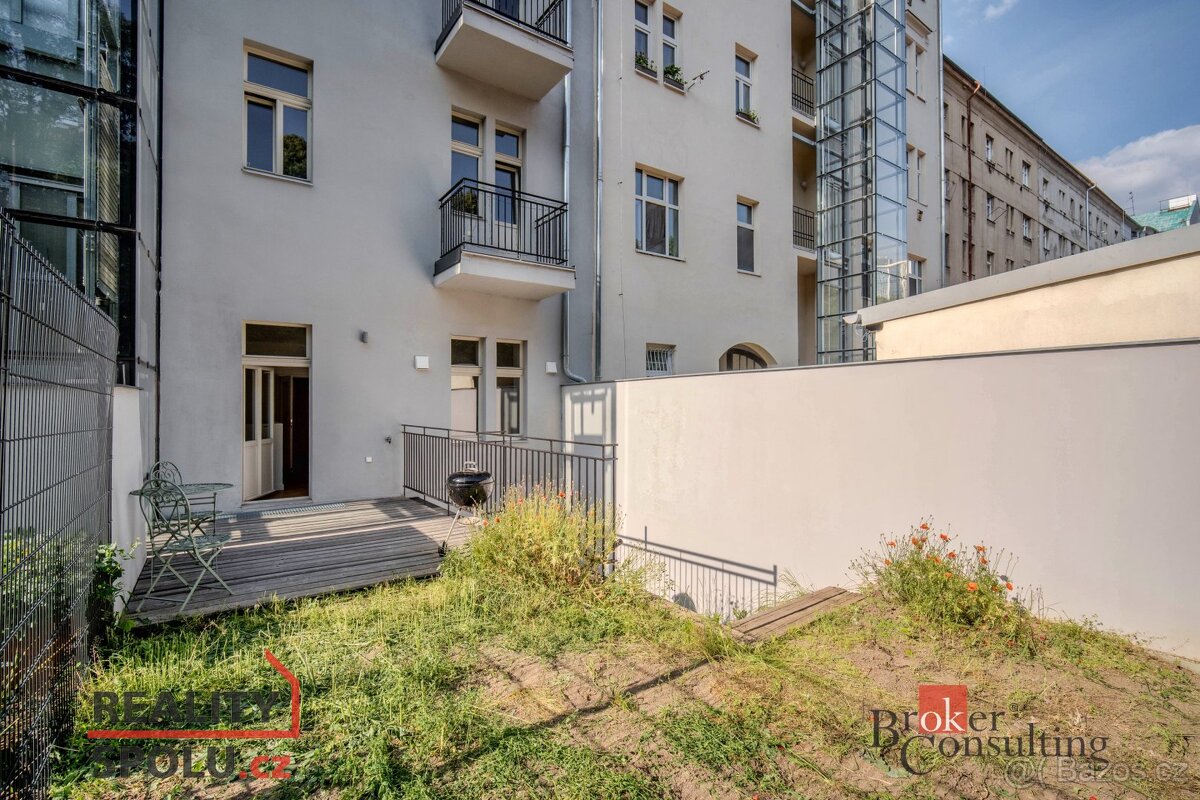 Převod dr. podílu, byty/2+kk, 71 m2, Jaromírova 487/4, Nusle - 15