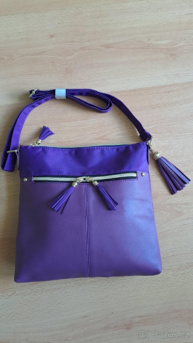 Kabelky a peněženka - 15