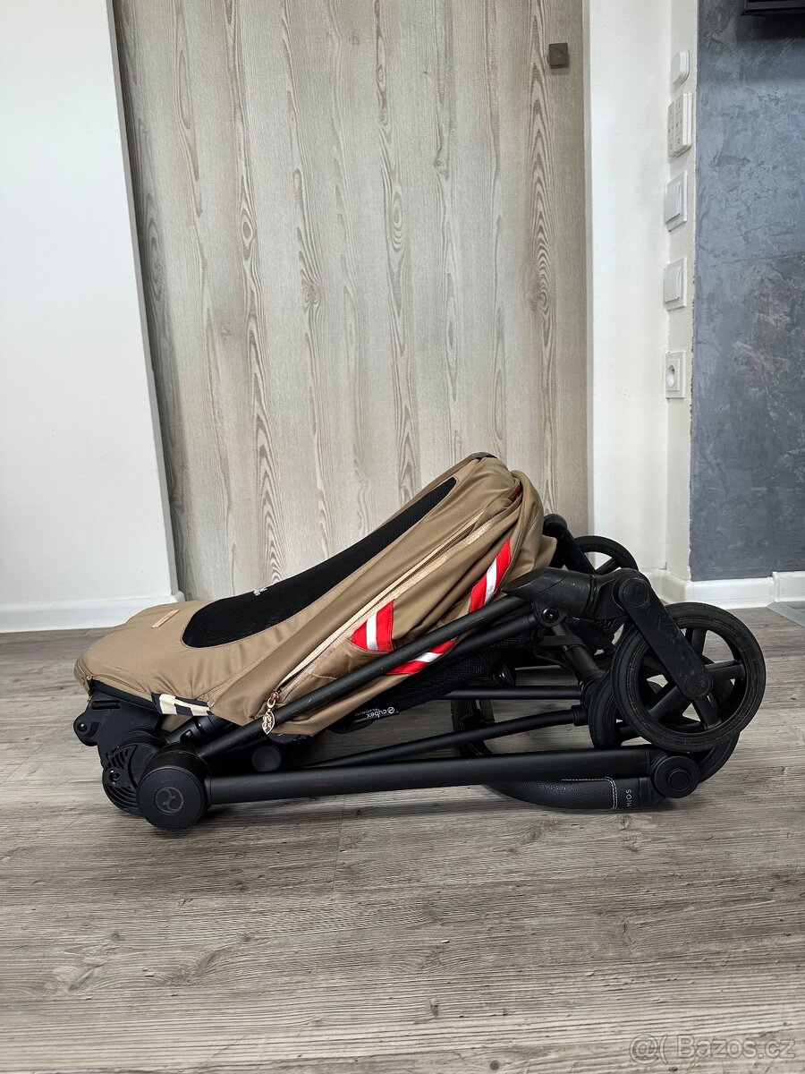 Cybex Mios 3.0 Karolina Kurkova - 15