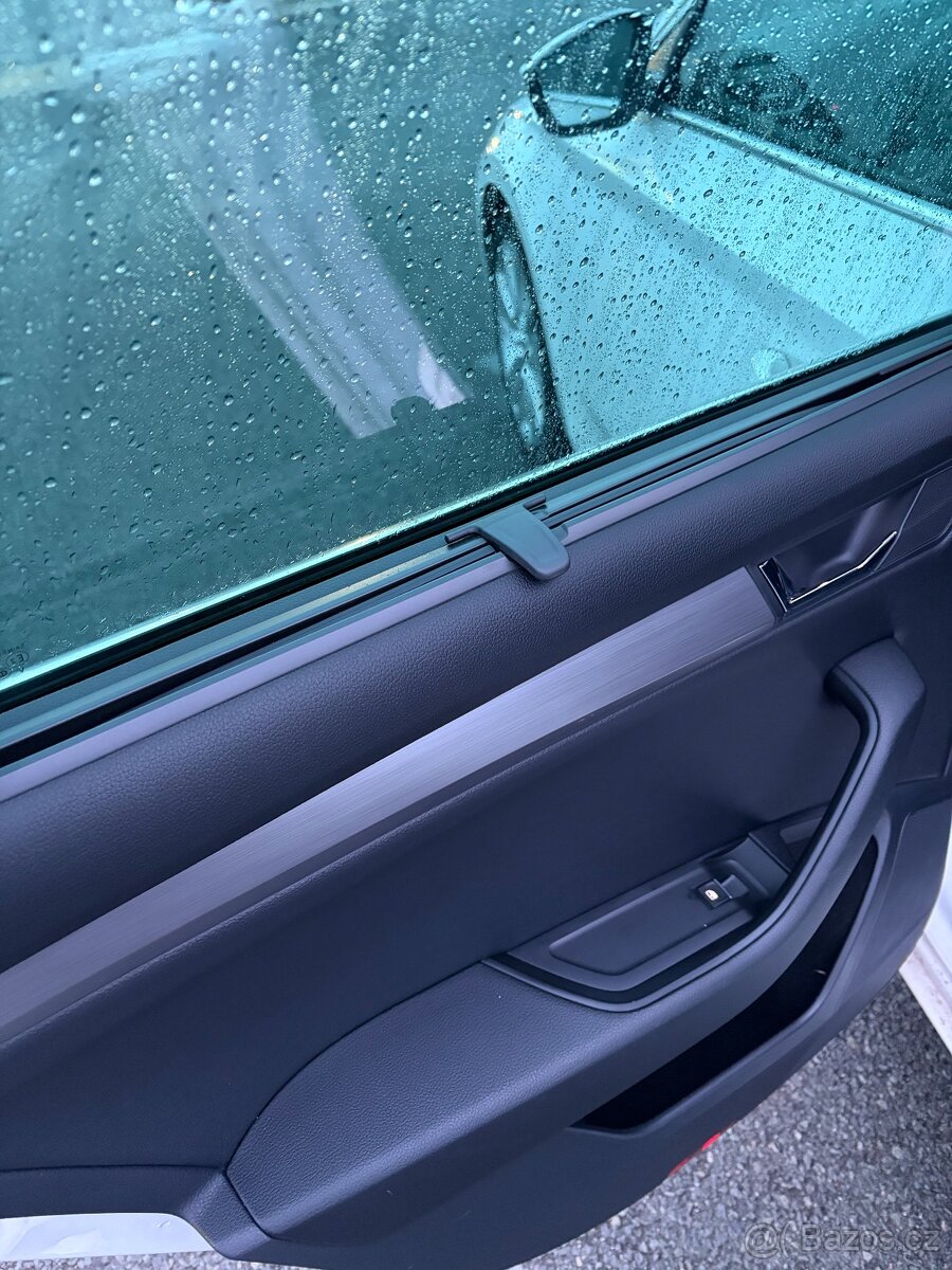 Skoda Superb 2.0TDI 110kW DSG - 15