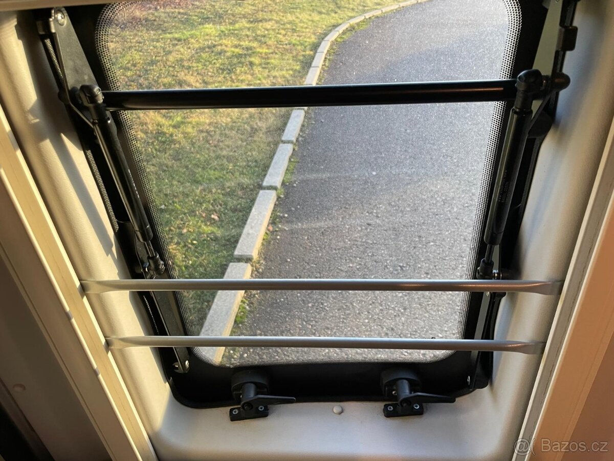 Ford Transit BURSTNER - ZVEDACÍ STŘECHA - SPANÍ - 15