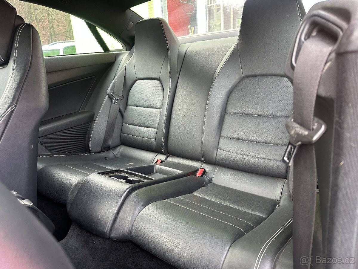 Mercedes-Benz E Coupe E 250 CDI Blue Efficiency Elegance - 15