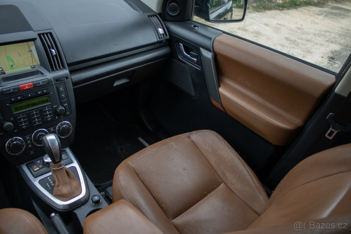 Land Rover Freelander 2 2.2 Td4 XS A/T - 15