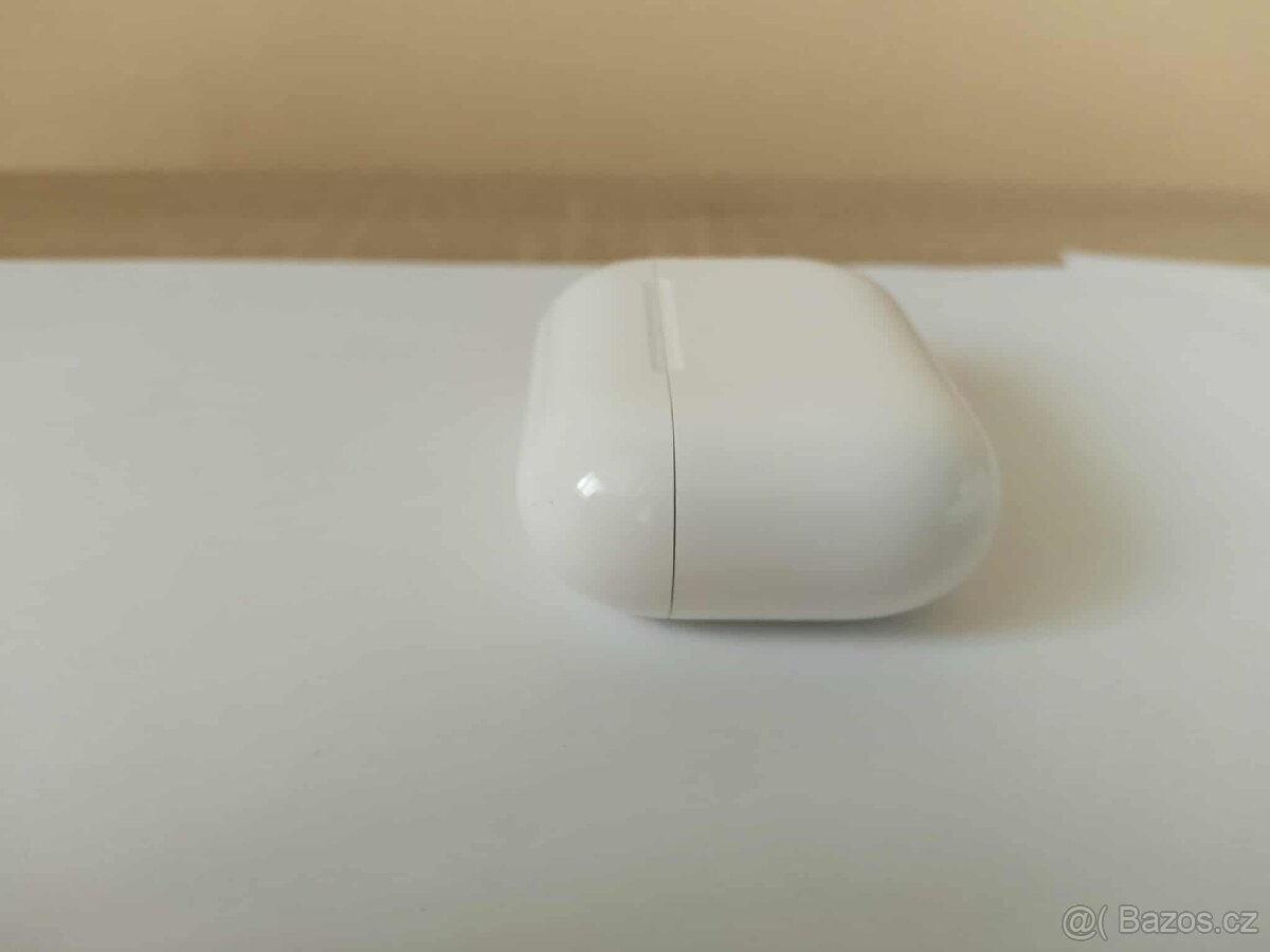 Nové Apple Airpods PRO 3 - 15