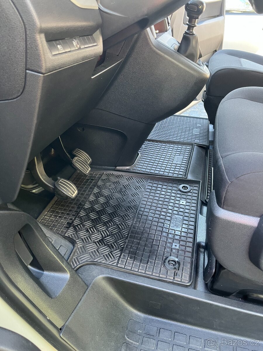 Citroën Spacetourer L3H1, 110 kW, 2018 - 15