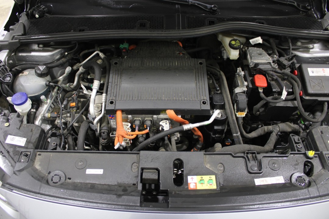 OPEL CORSA elektro 2021 - 18tkm - ODPOČET - 15