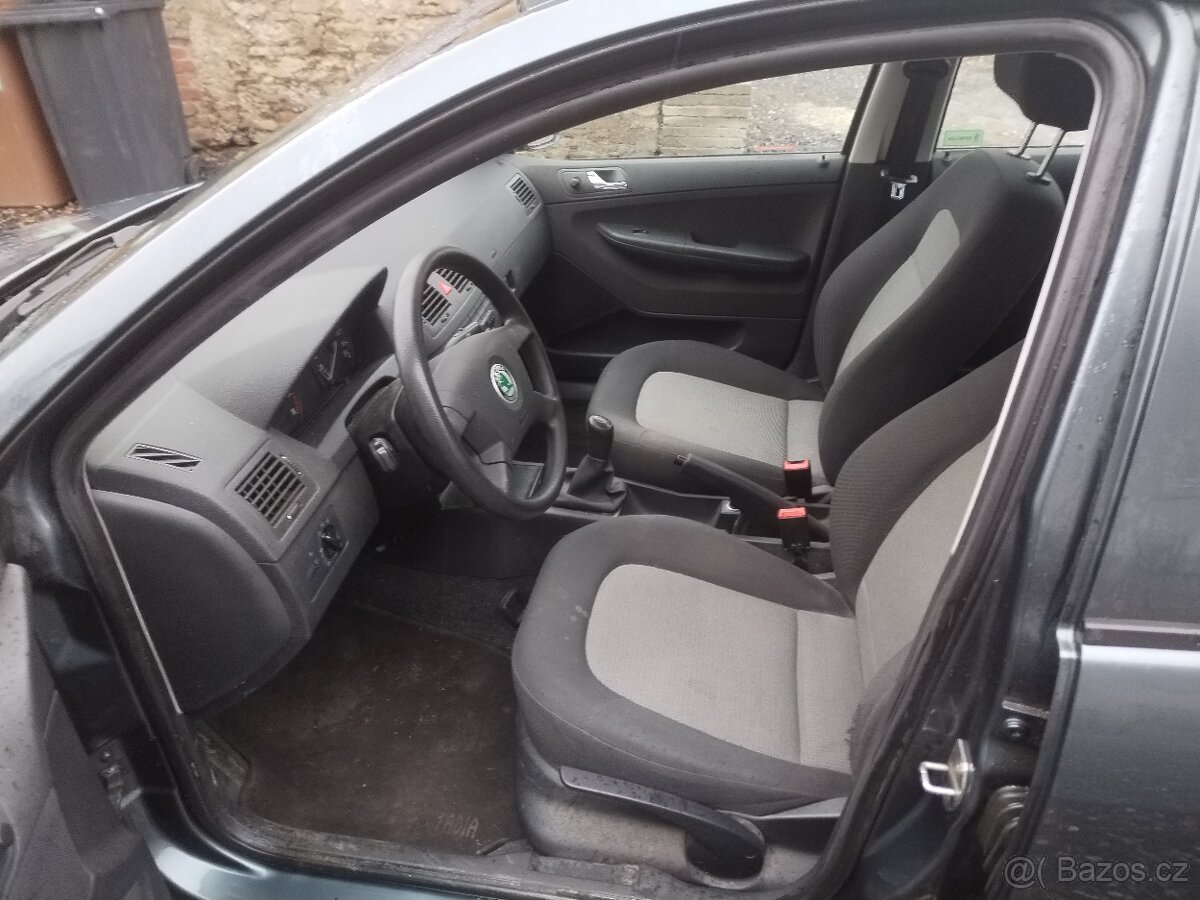 Skoda fabia combi 1.2 47kw 2004 110tkm - 15