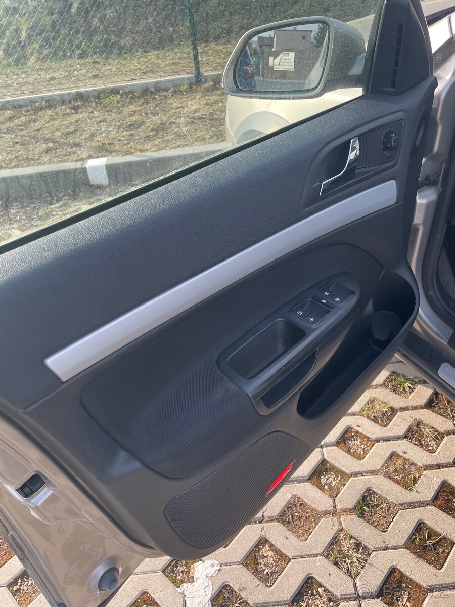 Škoda Octavia Scout - 15