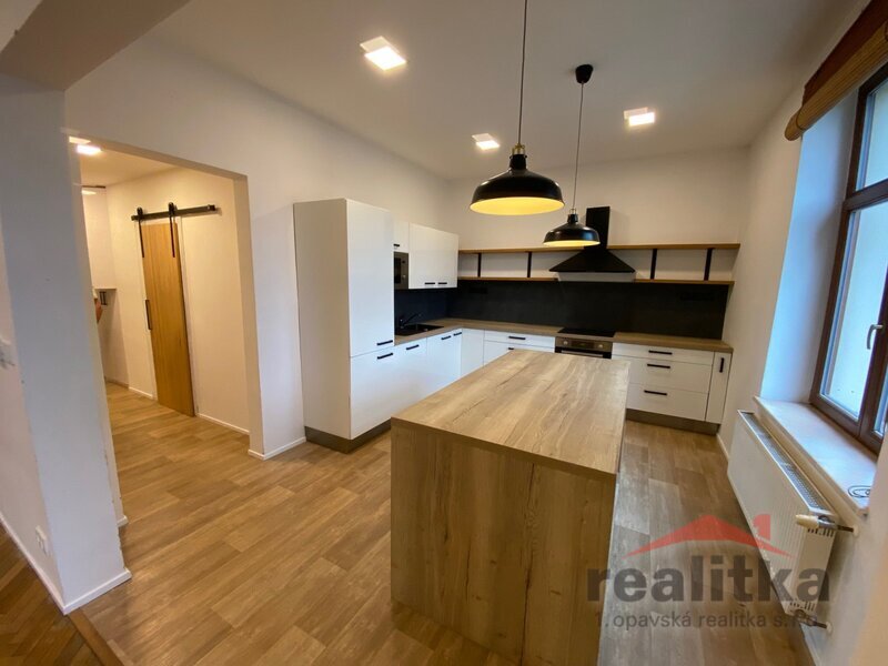 Prodej velkého bytu 4+1, 109 m² se zahradou, ul. Olomoucká, - 15