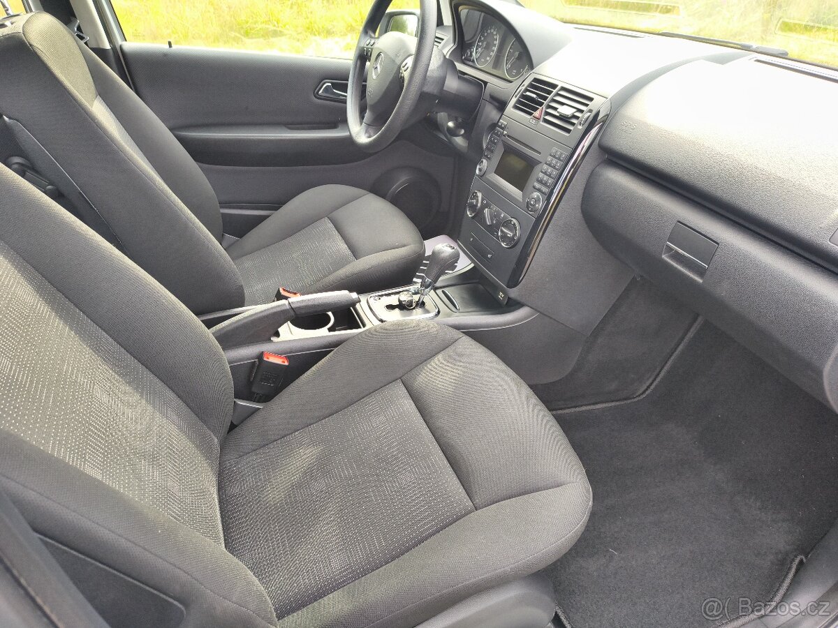 Mercedes-Benz Třídy A, 2010 A160 cdi automat W169 Aclass - 15
