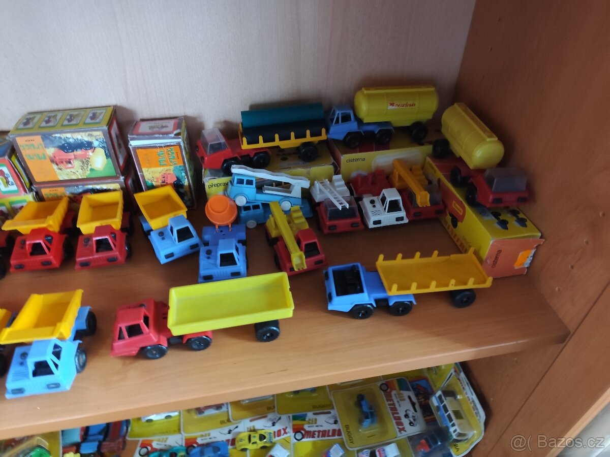 Prodám Staré hračky - ITES IGRA Anker směr dubena KDN Igla.. - 15