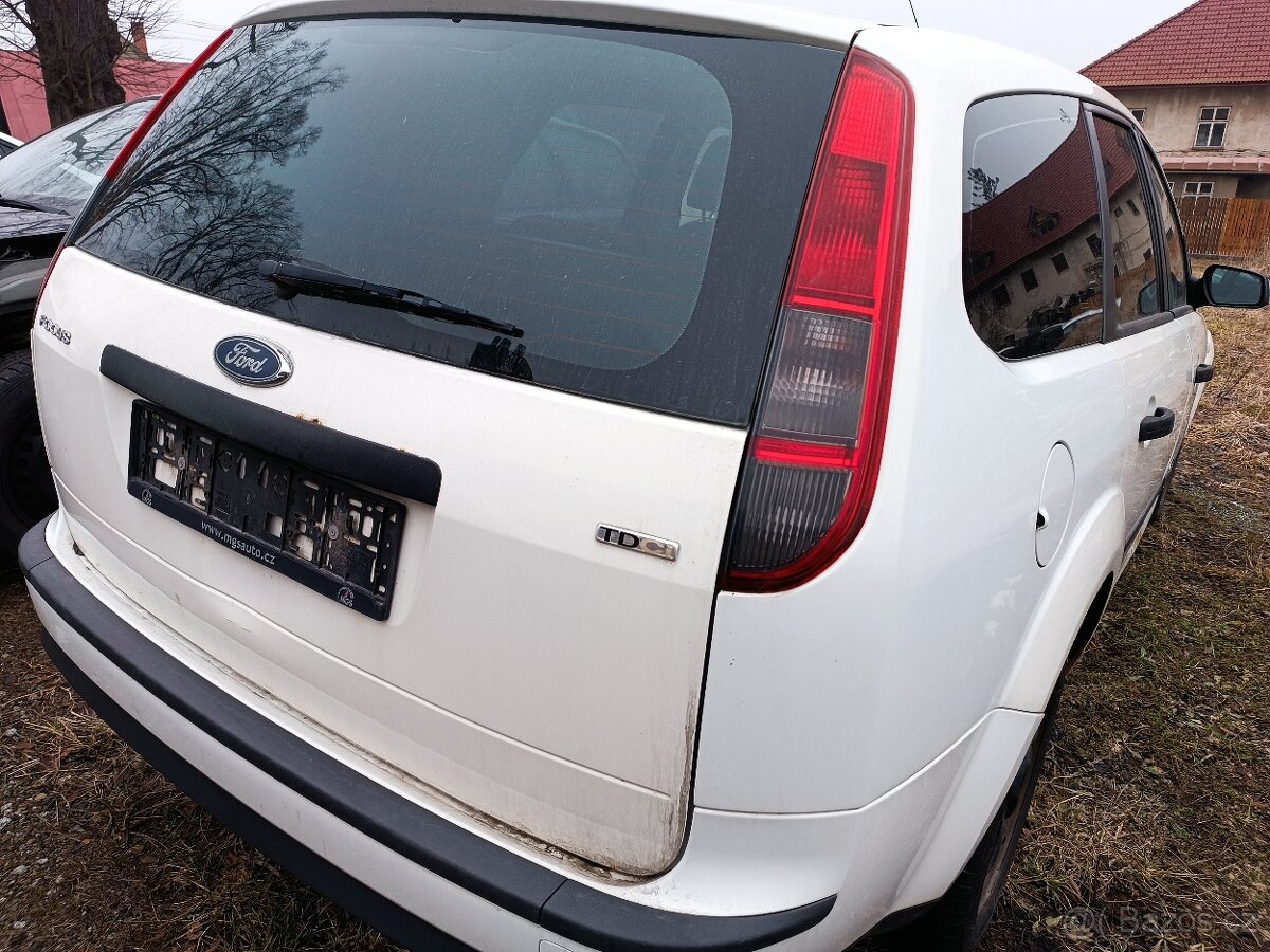 Ford Focus II 1,6 16V 74kW, r. v. 2006 - náhradní díly - 15