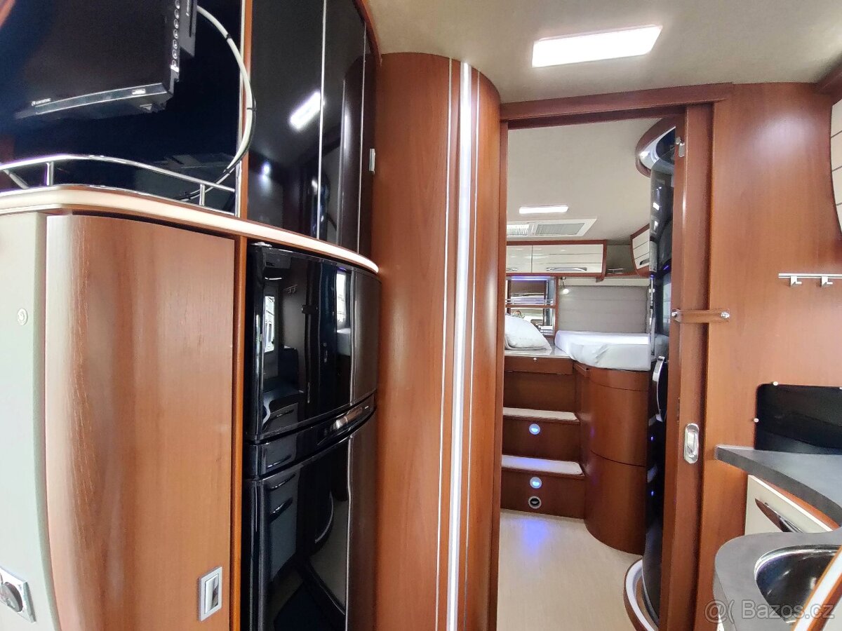 Obytné auto alkovna Mobilvetta Kea M76 - 15