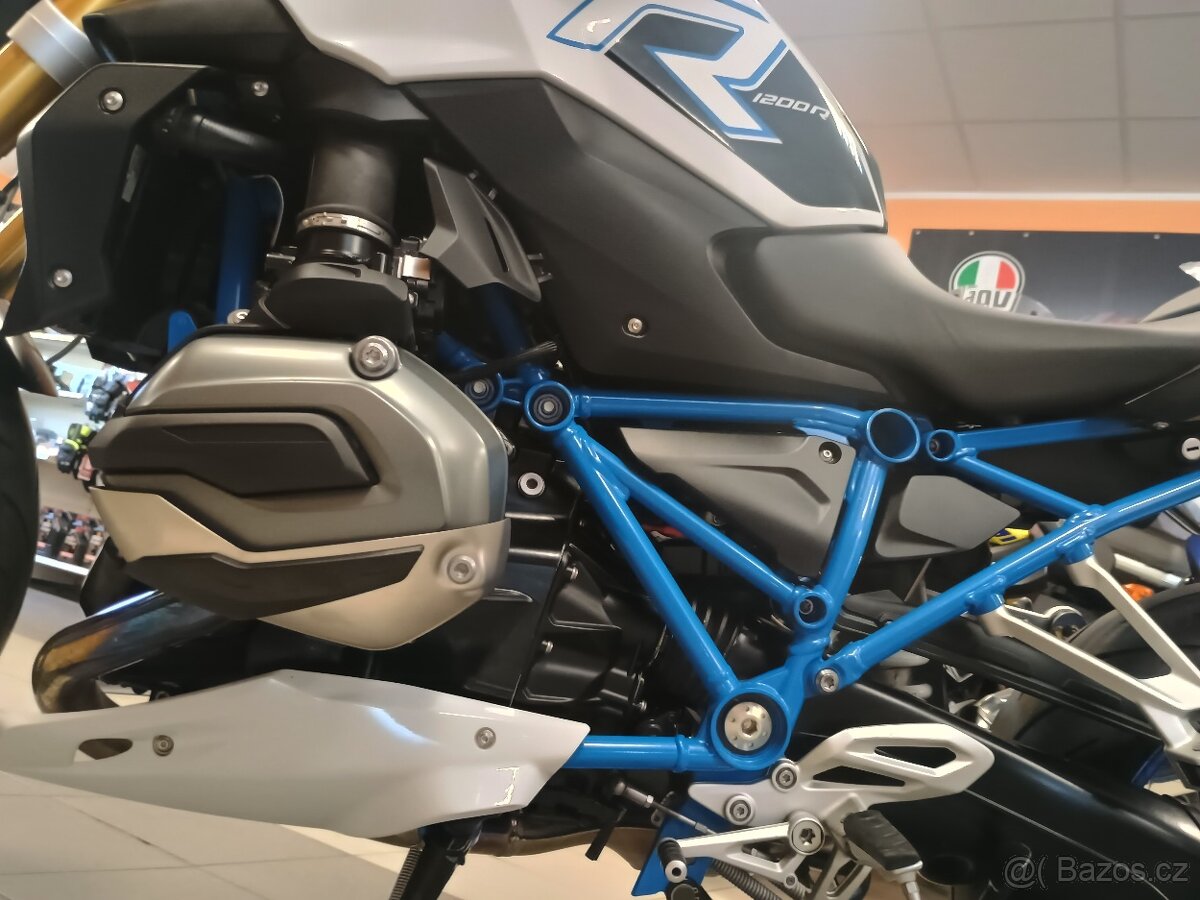 BMW R1200R TOP STAV+FULL ELEKTRONIKA - 15
