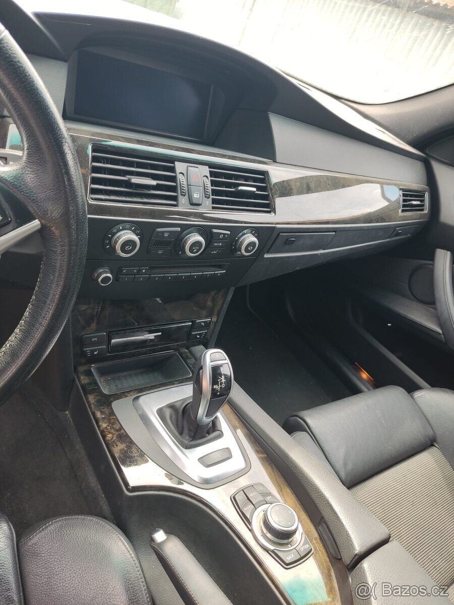BMW e61 530d lci 173kW - náhradní díly - 15