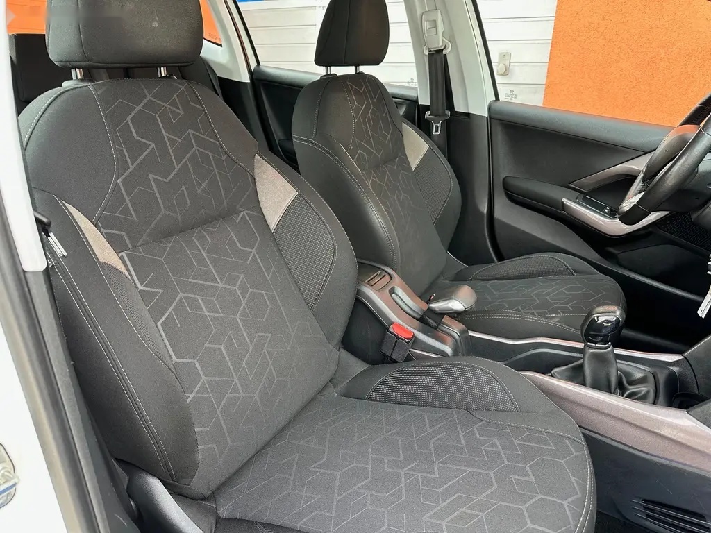 Peugeot 2008, 1.2 Puretech 60KW - 15